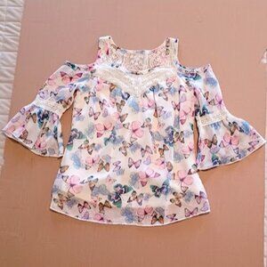 Arizona girls top size M, white w/lace & multi-colored butterflies cold shoulder